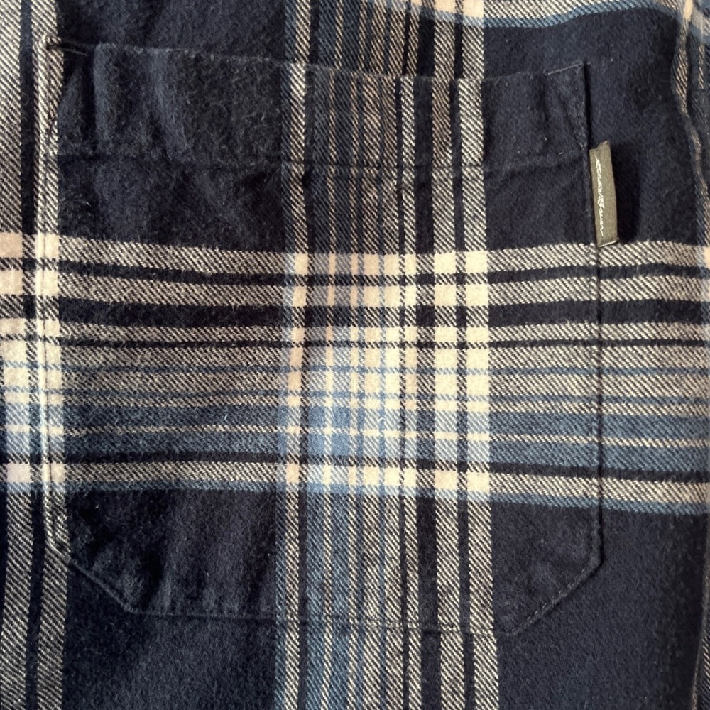 Eddie Bauer‎ Shirt Men's Size XL Blue White Plaid Flannel Long Sleeve Button Up - Picture 10 of 10